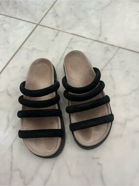 Black four-Strap Women's Slide Sandals - inuikkii